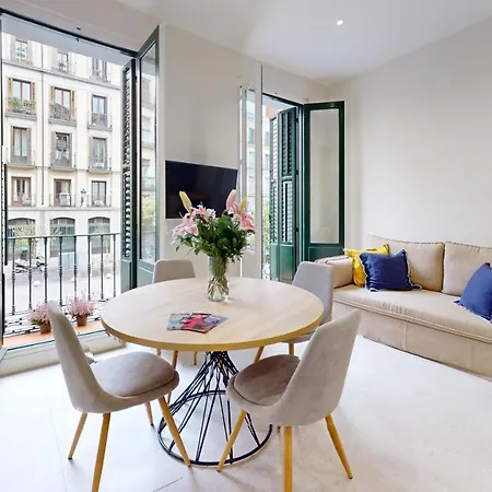 Santa Cruz Apartment Madrid Exterior photo