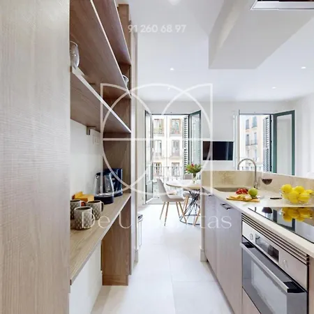 Santa Cruz Apartment Madrid Exterior photo