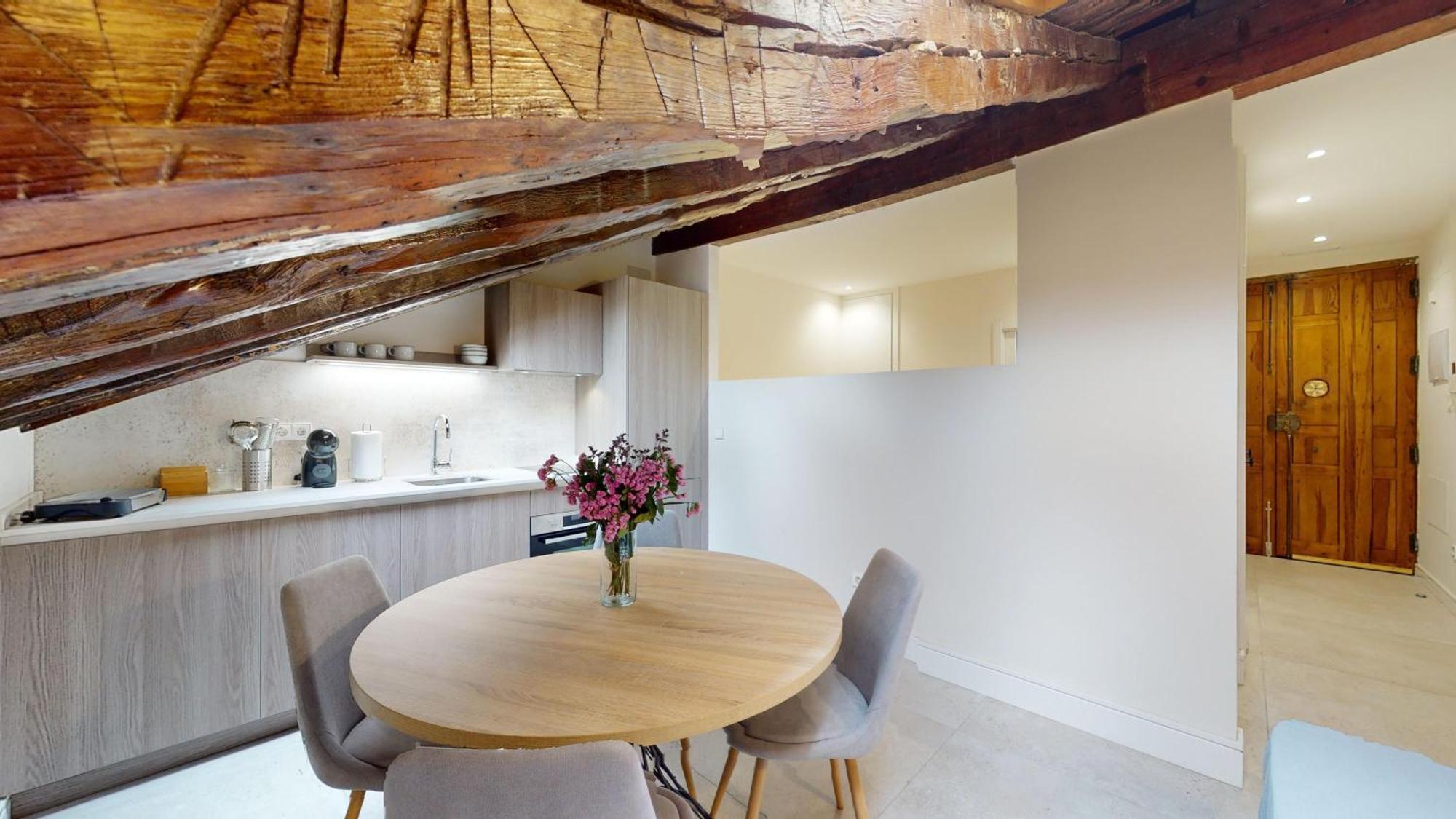 Apartment Santa Cruz Madrid